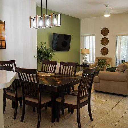 Enchanting Escape 3 Bedroom Minutes From Disney! Kissimmee Kültér fotó